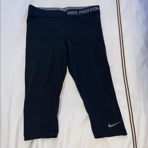 Nike Pro Combat Dri-Fit Black workout Leggings | Size M